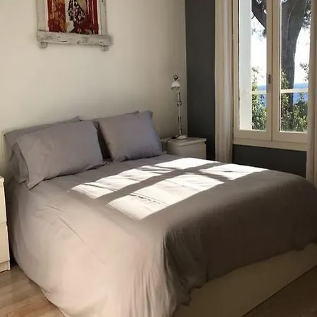 Avec 4 Chambres Et 2 Salles De Bain, Avec Piscine Et Superbe Vue Mer Casa de Férias *